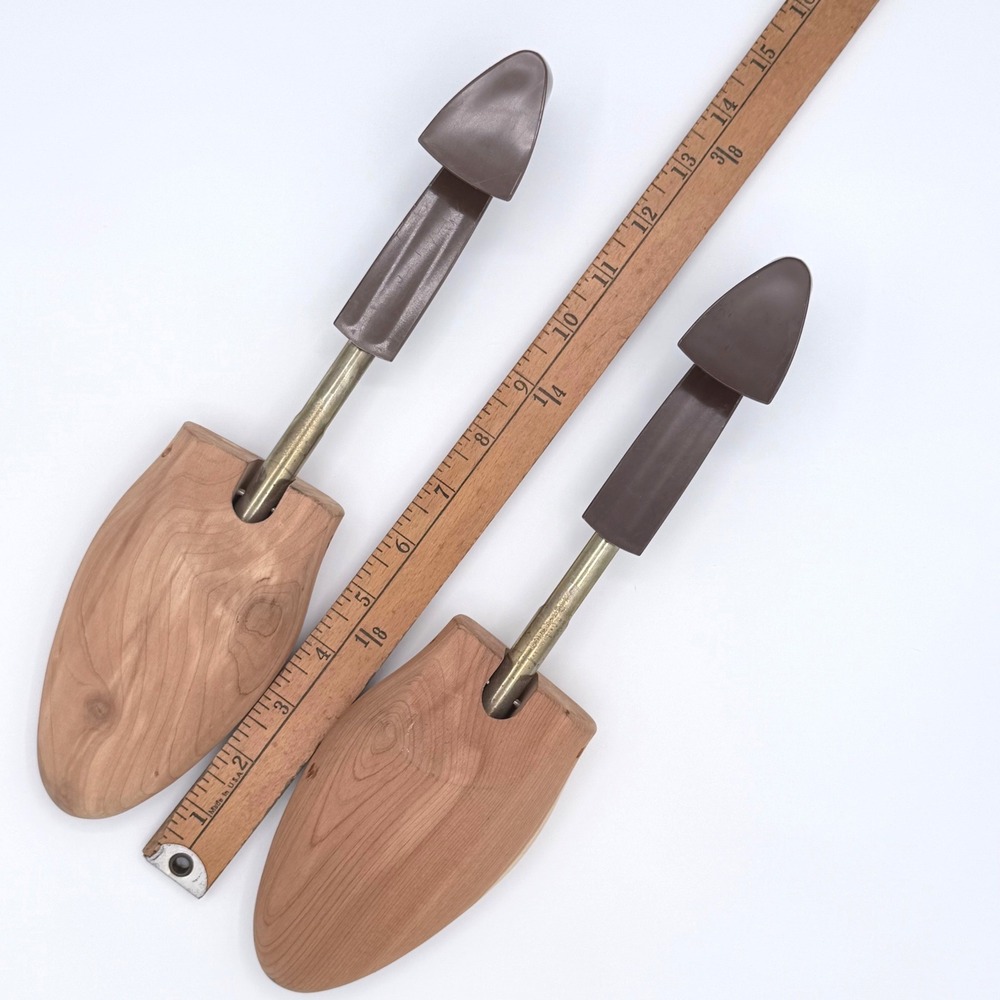 Vintage 1960s 70s Rochester Shoe Tree Co Shoe Keepers Wood Metal USA Pair MCM